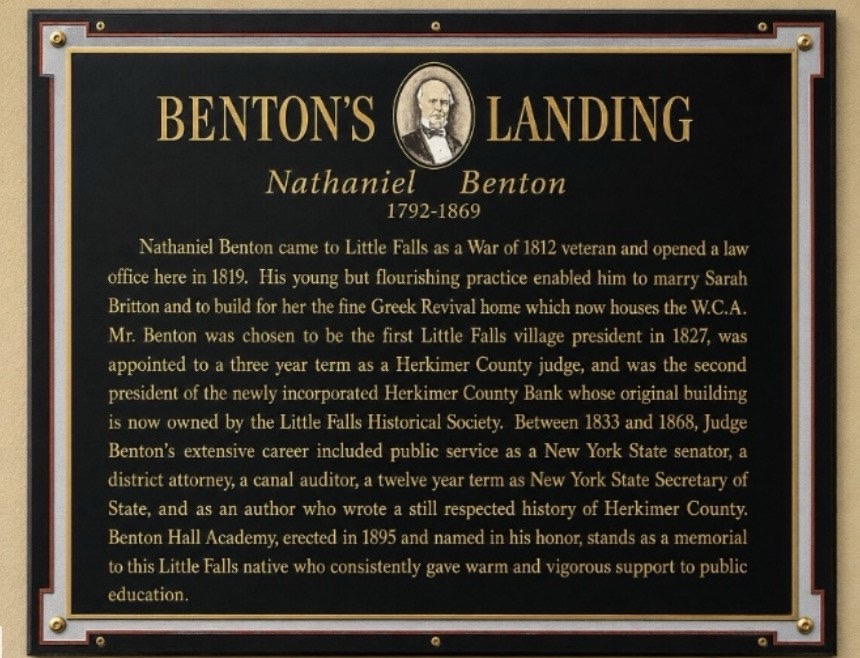FIGURE 2.9Benton's Landing Historical Marker. Photograph © Elizabeth Spraker.